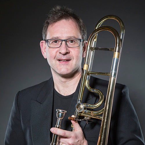 イアン・バウスフィールド