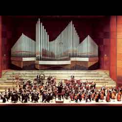Nuremberg Symphony Orchestra (Tokyo Hitotsubashi Performance) Conductor: Takao Miyagi Piano: Oliver Triendl